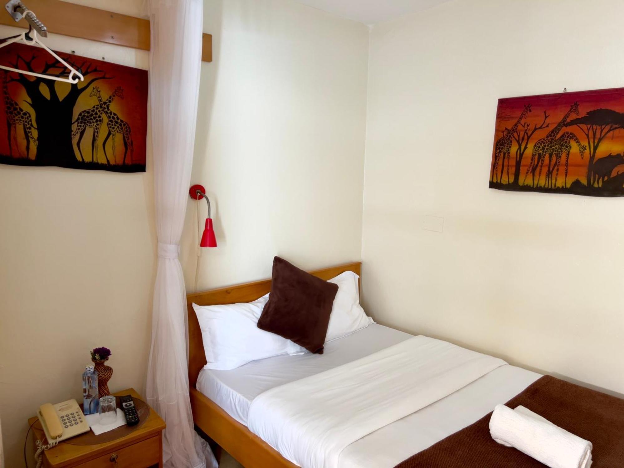 Sunset Hotel Entebbe Exterior foto